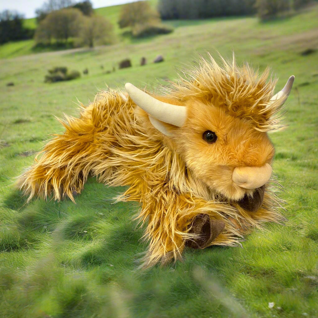 Wallace Highland Cow Deluxe