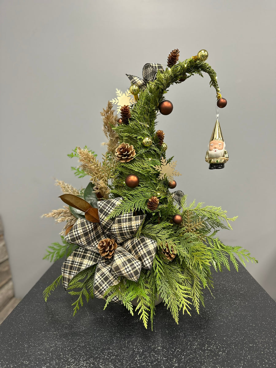 A previous floral creation