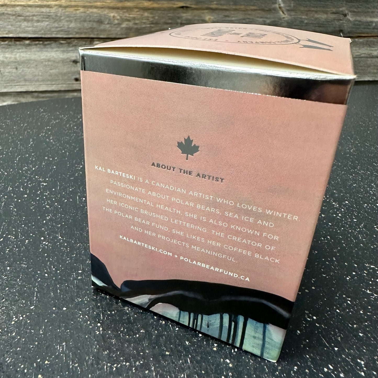 Fresh Air & Polar Bears - The Canada Candle